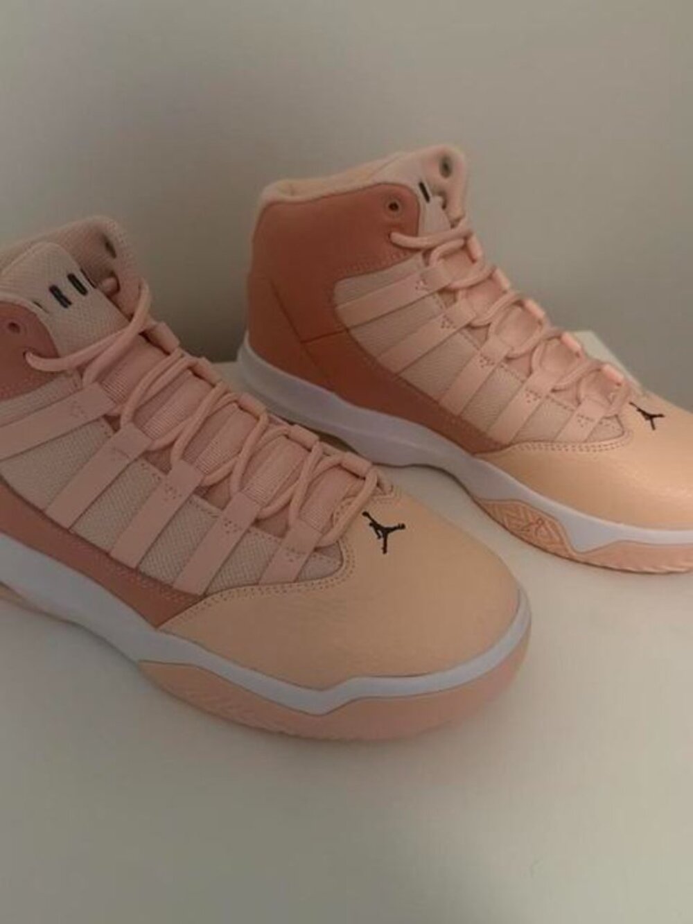 Jordan 12s in pink & cream #basketball #retro never worn